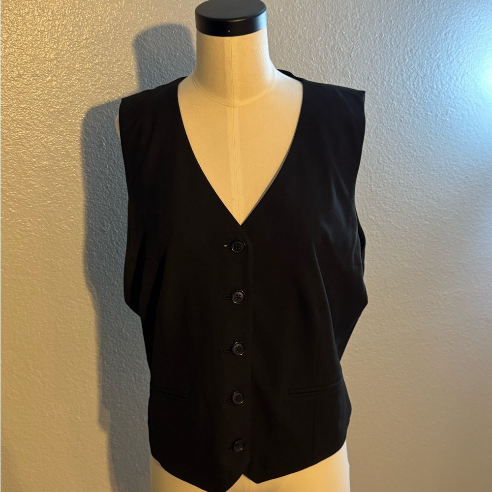 Banana Republic Factory Black Vest
